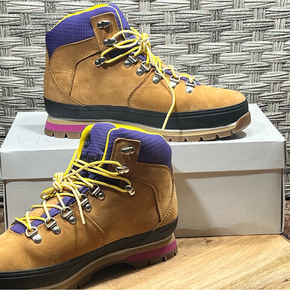 Timberland Women's Beige Euro Hiker Waterproof Boots 14 - Picture 8 of 10